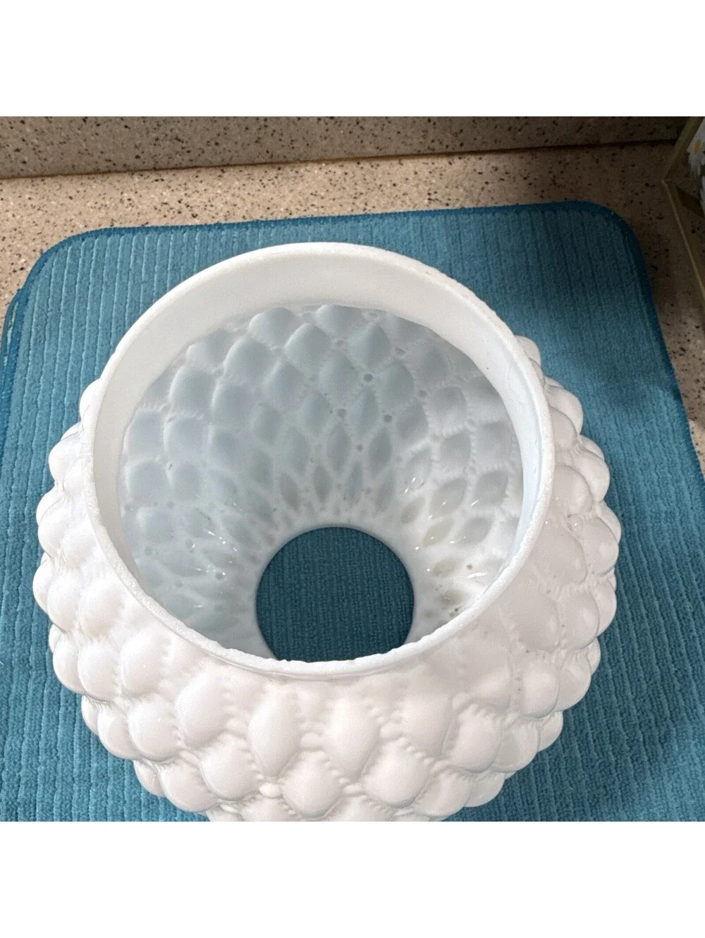 WHITE TEXTURED GLASS GLOBE LAMP SHADE W/ LARGE FITTER OPENING